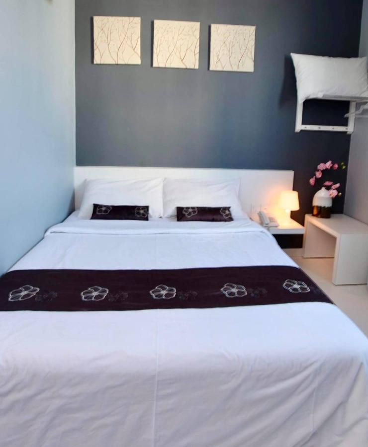 Wan Loong Hotel 小笨珍 外观 照片